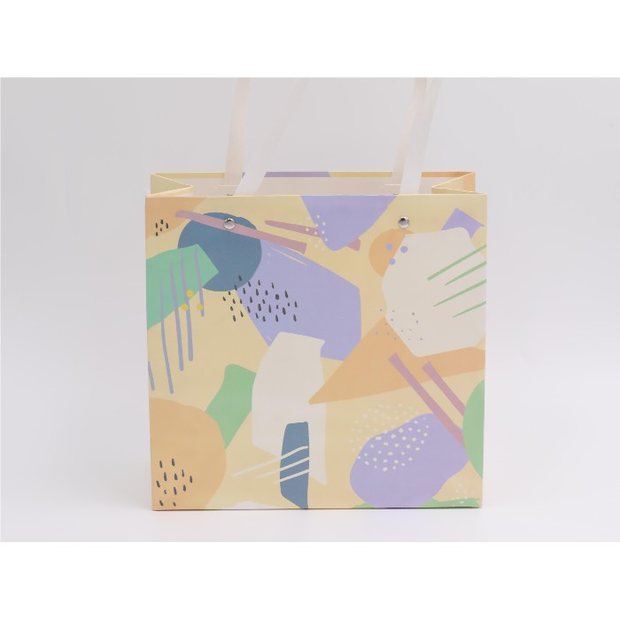 kids-and-stationery/stationery/mumuso-gift-bag-nordic-styles