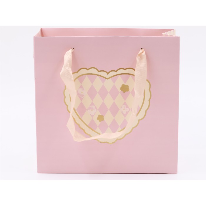 kids-and-stationery/stationery/mumuso-gift-bag-loving-hearts