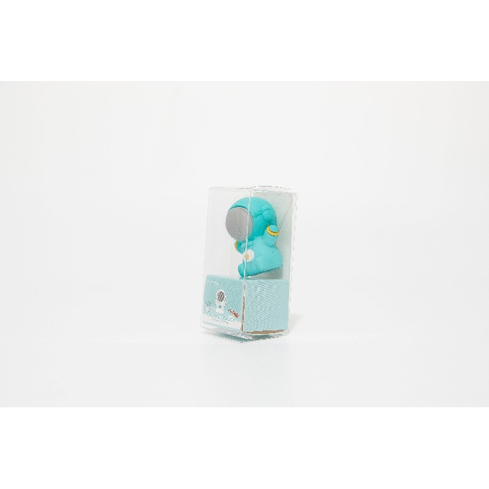kids-and-stationery/stationery/mumuso-spaceman-pencil-sharpener