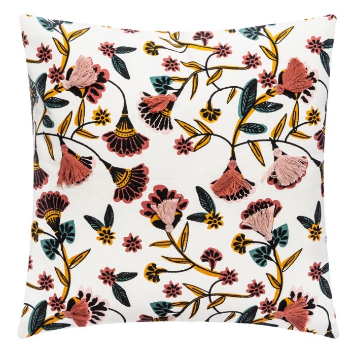 home-textiles/cushions-cushion-covers/cushion-cov-gypsy-pompon-40cm-x-40cm