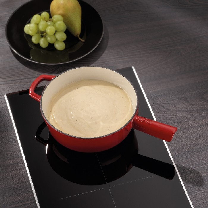 tableware/serveware/kela-cheese-fondue-pan-calido-red
