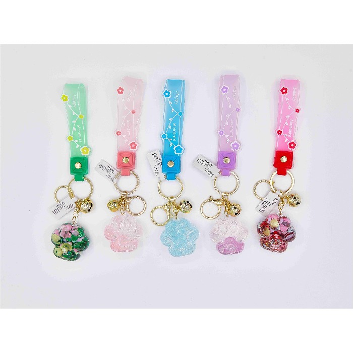 kids-and-stationery/toys/mumuso-keychain-cat's-paw