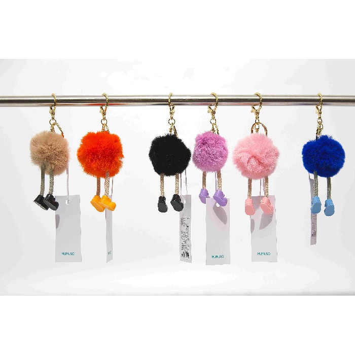 kids-and-stationery/toys/mumuso-long-legged-dust-bunny-bag-pendant