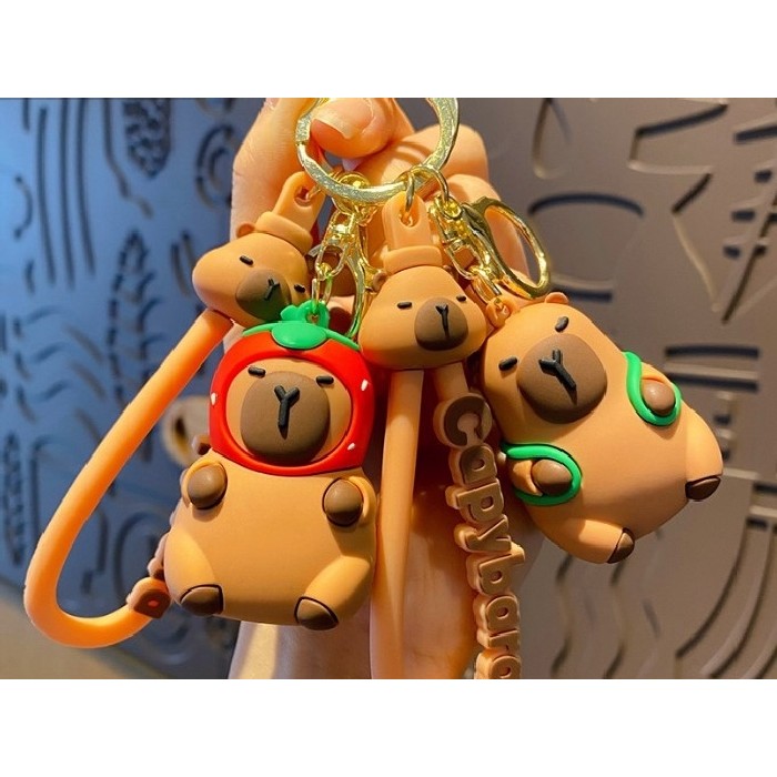 kids-and-stationery/stationery-bag-pendant-keychain/mumuso-cute-capybara-keychain