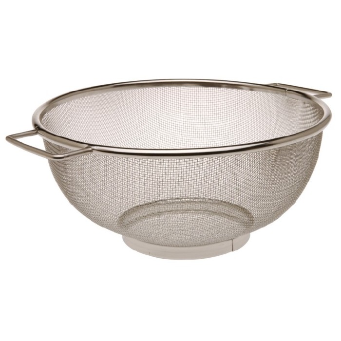 kitchenware/miscellaneous-kitchenware/strainer-steel-with-handles-23cm