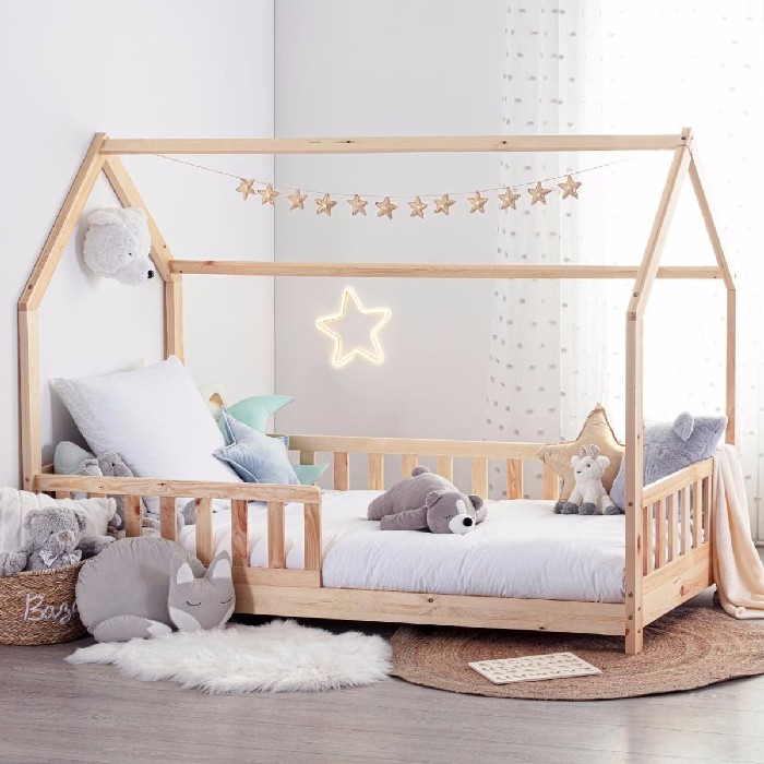 kids-and-stationery/kids-accessories-deco/atmosphera-for-kids-hut-bed-90cm-x-190cm