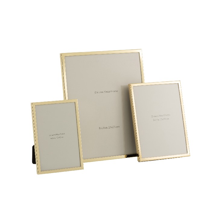 home-decor/frames/photo-frame-fine-border-20x25cm-metal-gold-large
