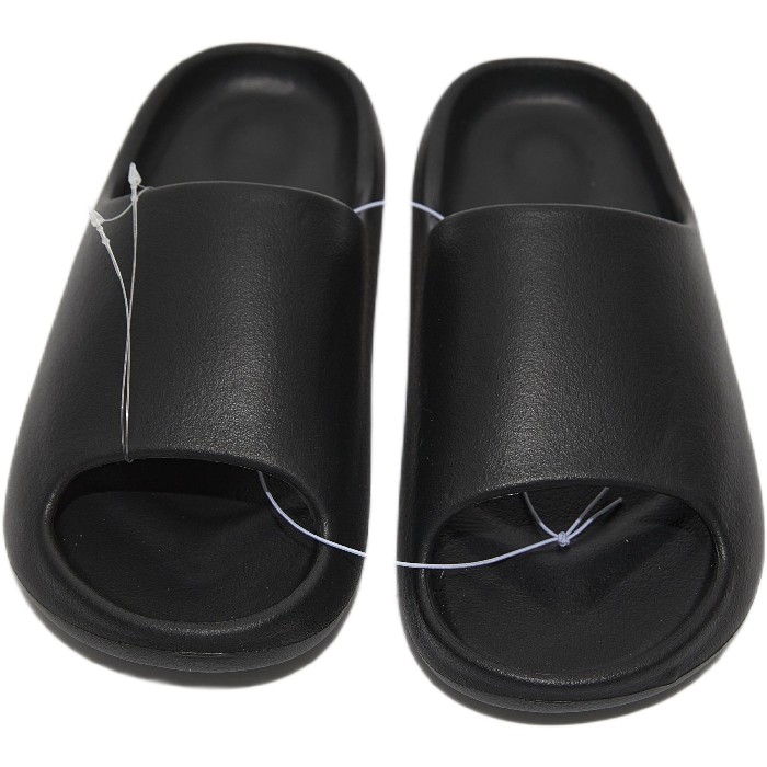 household-goods/clothes-shoes-accessories/mumuso-men-classic-slippers-black-size-43-to-44