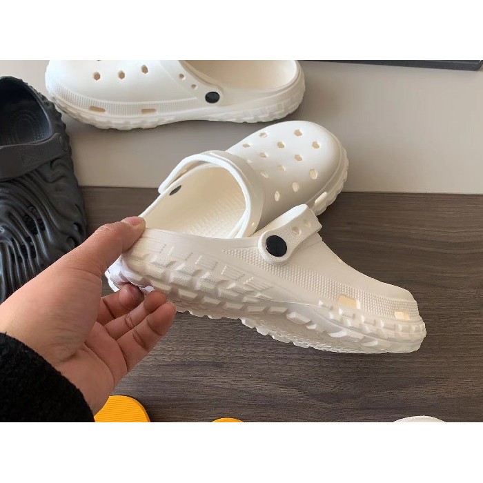 household-goods/clothes-shoes-accessories/mumuso-garden-clogs-white36-37