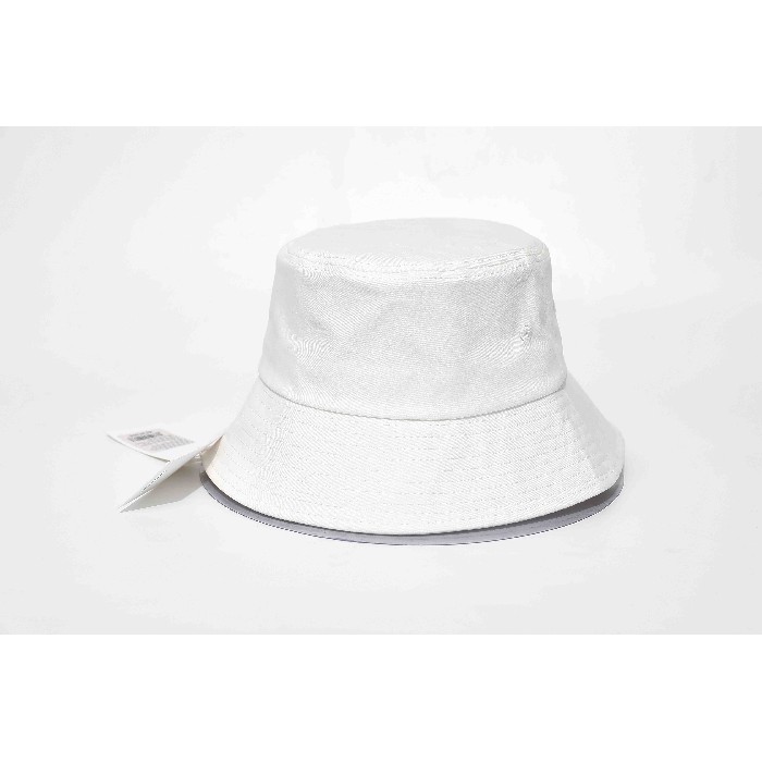 household-goods/clothes-shoes-accessories/mumuso-special-embroidered-bucket-hat-white