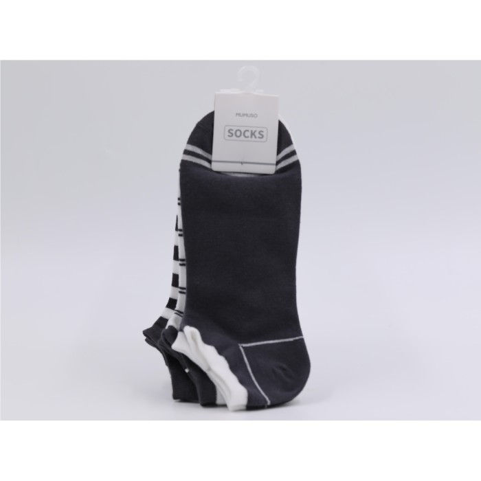 household-goods/clothes-shoes-accessories/mumuso-men's-striped-low-cut-socks-3-pairsgrey