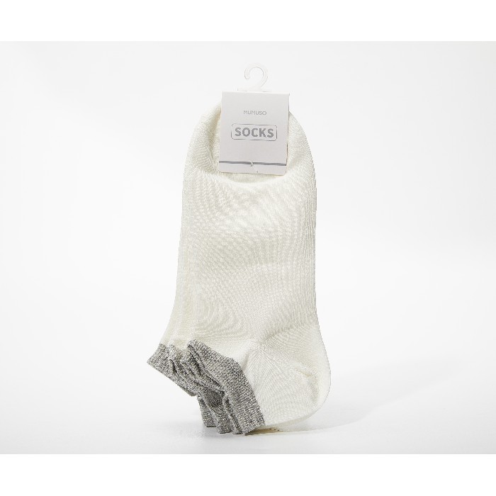 household-goods/clothes-shoes-accessories/mumuso-men's-color-blocking-low-cut-socks-3-pairswhite