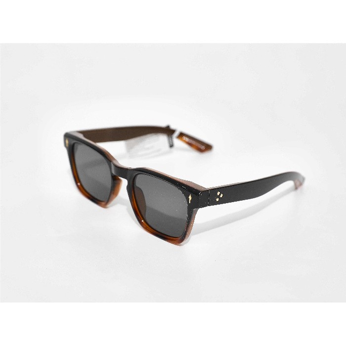 household-goods/clothes-shoes-accessories/mumuso-h601-sunglasses-with-color-blocking-frame