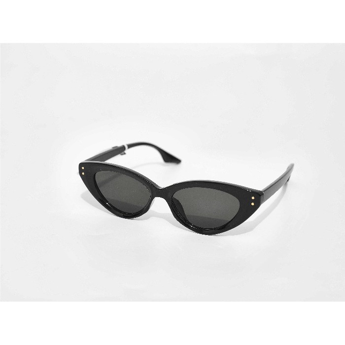 household-goods/clothes-shoes-accessories/mumuso-77278-niche-oval-sunglasses-black
