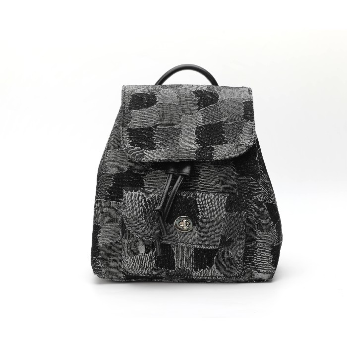 household-goods/clothes-shoes-accessories/mumuso-splicing-denim-backpack-black