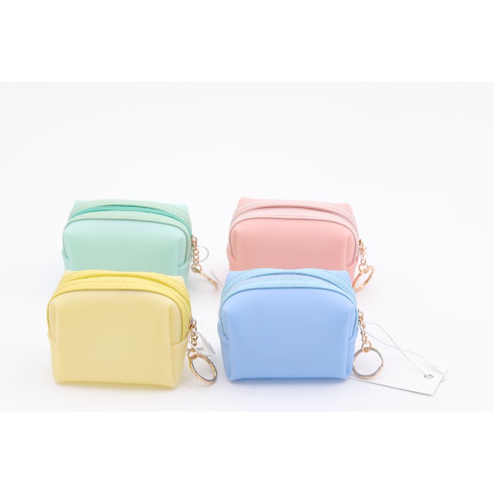 household-goods/clothes-shoes-accessories/mumuso-coin-purse-with-dull-polish-mixed-color