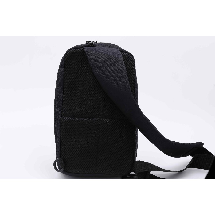 household-goods/clothes-shoes-accessories/mumuso-chest-bag-black