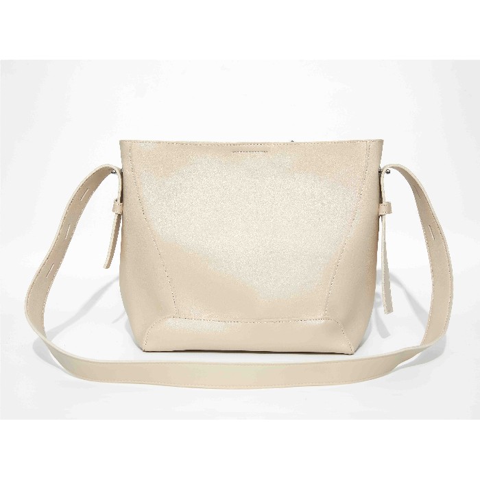 household-goods/clothes-shoes-accessories/mumuso-classic-bucket-bag-beige