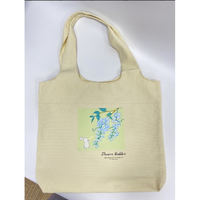 household-goods/shopping-trolleys-bags/mumuso-rabbit-blue-flower-tote-bag