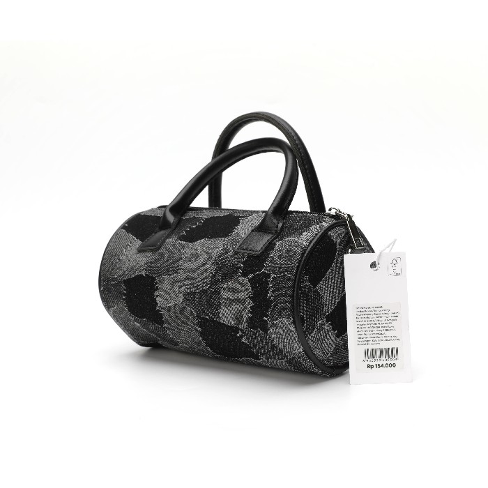 household-goods/clothes-shoes-accessories/mumuso-cylindrical-denim-crossbody-handbag-black