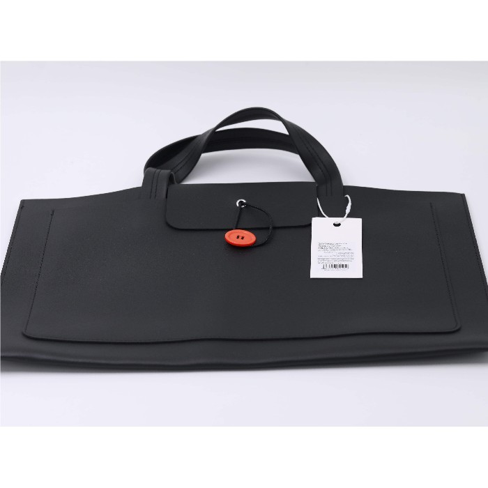 household-goods/clothes-shoes-accessories/mumuso-laptop-bag-with-button-closure-black