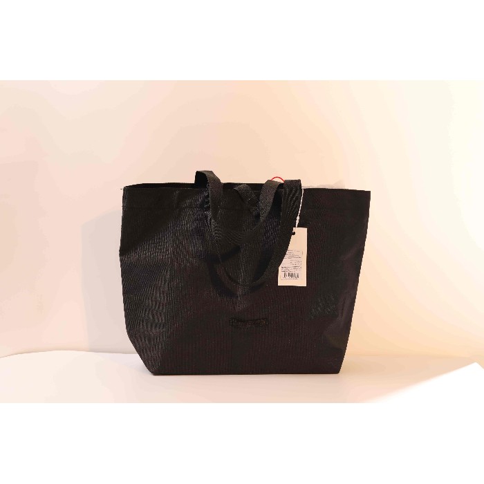 household-goods/clothes-shoes-accessories/mumuso-portable-handbag-black