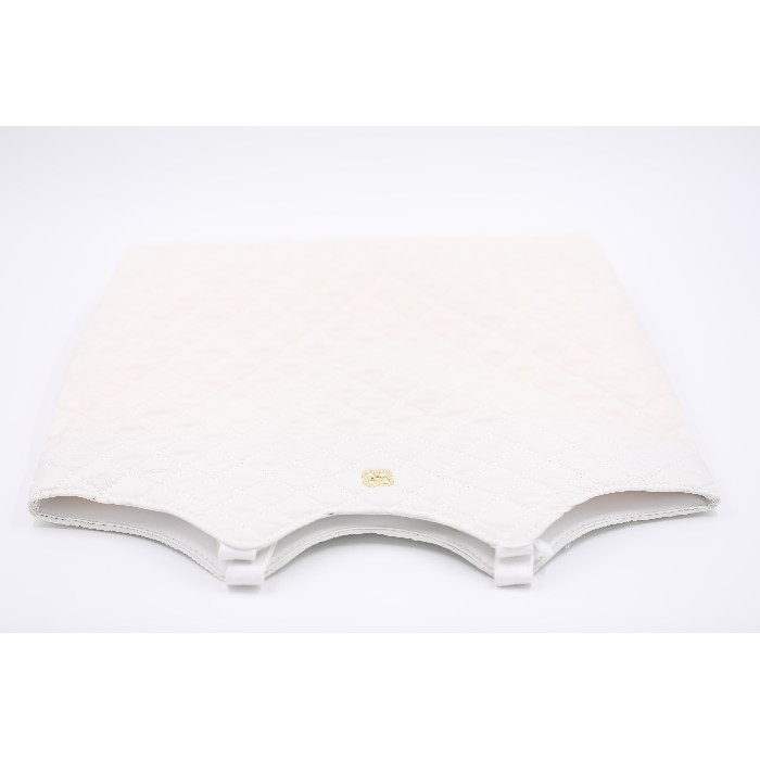 household-goods/clothes-shoes-accessories/mumuso-rhombus-textured-shoulder-bag-four-leaf-cloverwhite