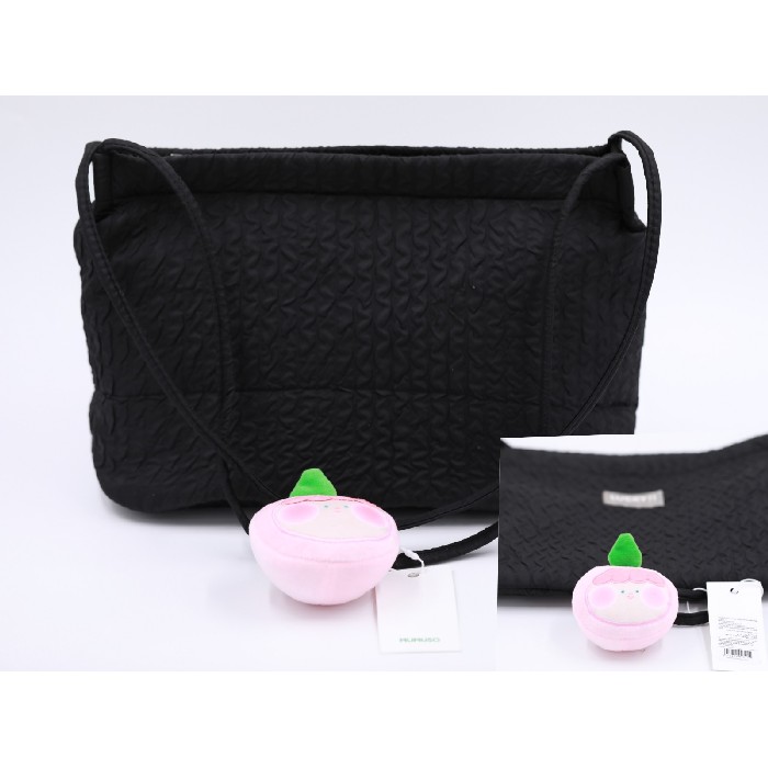 household-goods/clothes-shoes-accessories/mumuso-fresh-textured-shoulder-bag-black