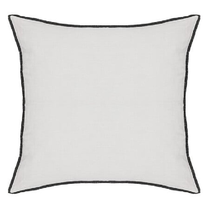 home-textiles/cushions-cushion-covers/atmosphera-cushion-linah-overl-wh-45cm-x-45cm