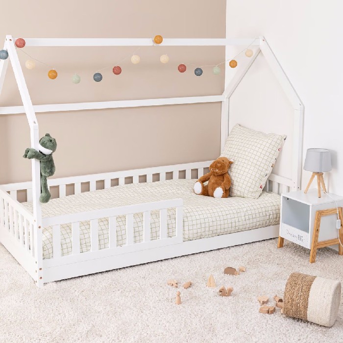 kids-and-stationery/kids-accessories-deco/atmosphera-for-kids-hut-bed-white-90cm-x-190cm