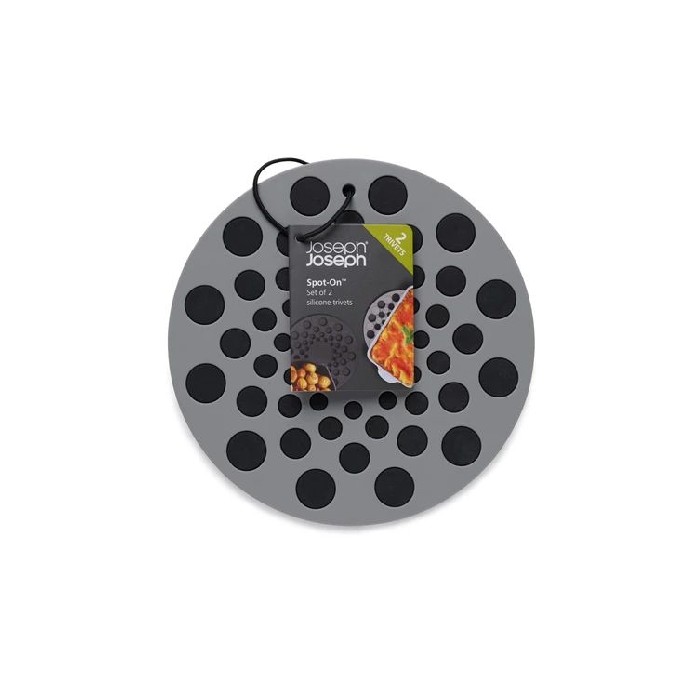 tableware/placemats-coasters-trivets/spot-on-set-of-2-silicone-trivets-round-grey