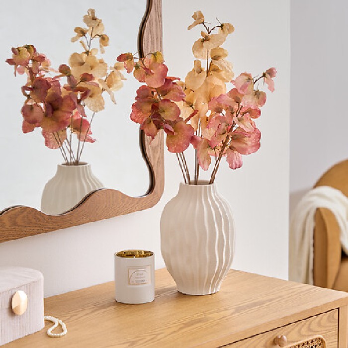 home-decor/artificial-plants-flowers/atmosphera-eucalyptus-stem-fria-h74-3-assorted
