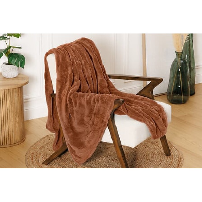 home-textiles/blankets-throws/atmosphera-sherpa-throw-–-130cm-x-170cm-4-assorted