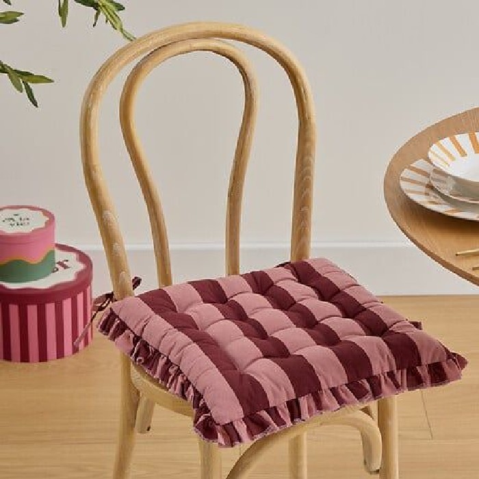 home-textiles/cushions-cushion-covers/chairpad-cot-floun-cheri-38x38