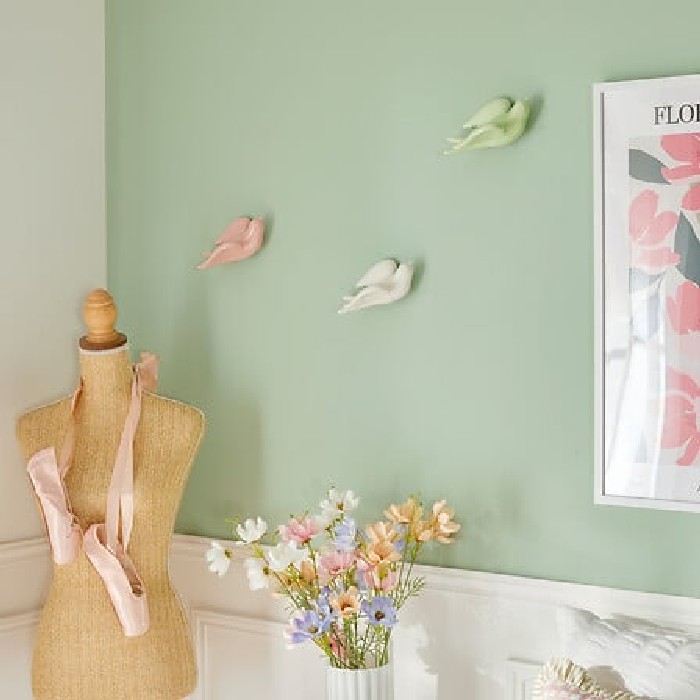 home-decor/decorative-ornaments/atmosphera-swallow-ceramic-fluted-h7cm-3-assorted