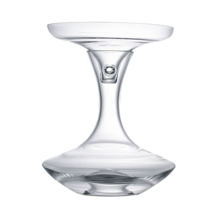 tableware/carafes-jugs-bottles/peugeot-aromium-decanter-with-dripper-stand