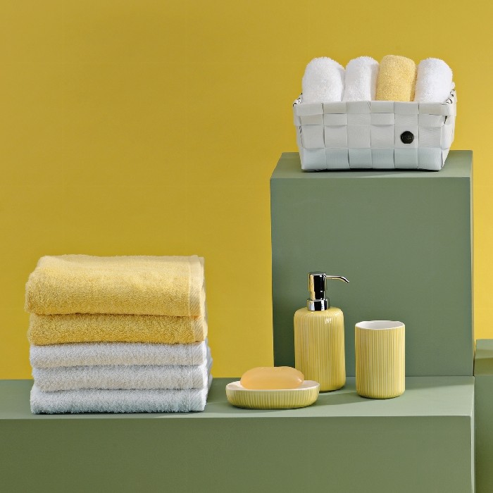 home-textiles/bath-linen-towels/kela-guest-towel-ladessa-sunny