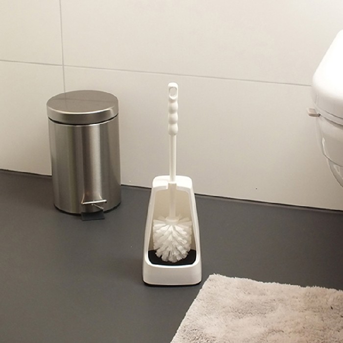 bathrooms/toilet-brushes/kela-wc-set-levin-white