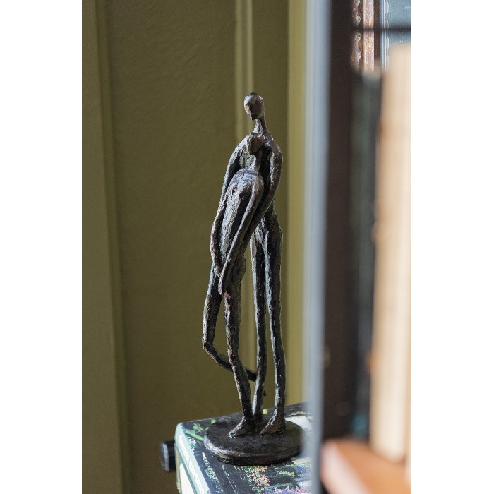 home-decor/decorative-ornaments/couple-polyresin-dark-brown