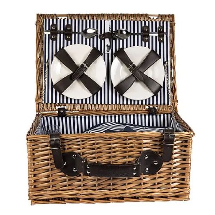 kitchenware/picnicware/three-rivers-4-person-basket-with-contents
