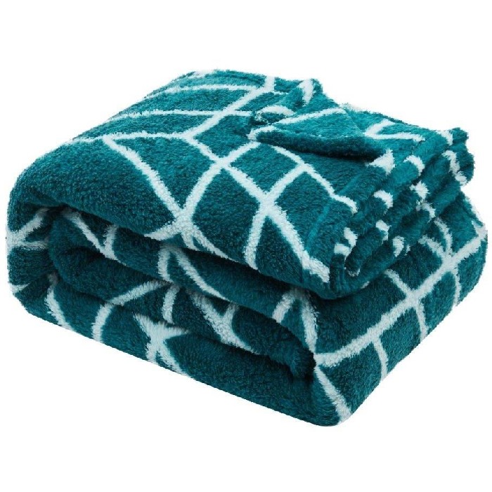 home-textiles/blankets-throws/teddy-throw-ely-geo-200cm-x-240cm-green