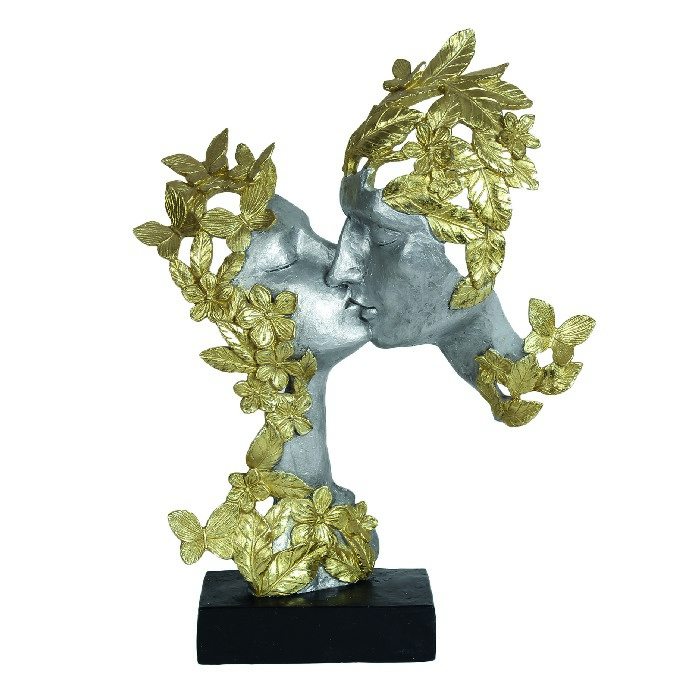 home-decor/decorative-ornaments/kissing-couple-sculpture-31cm-x-41cm