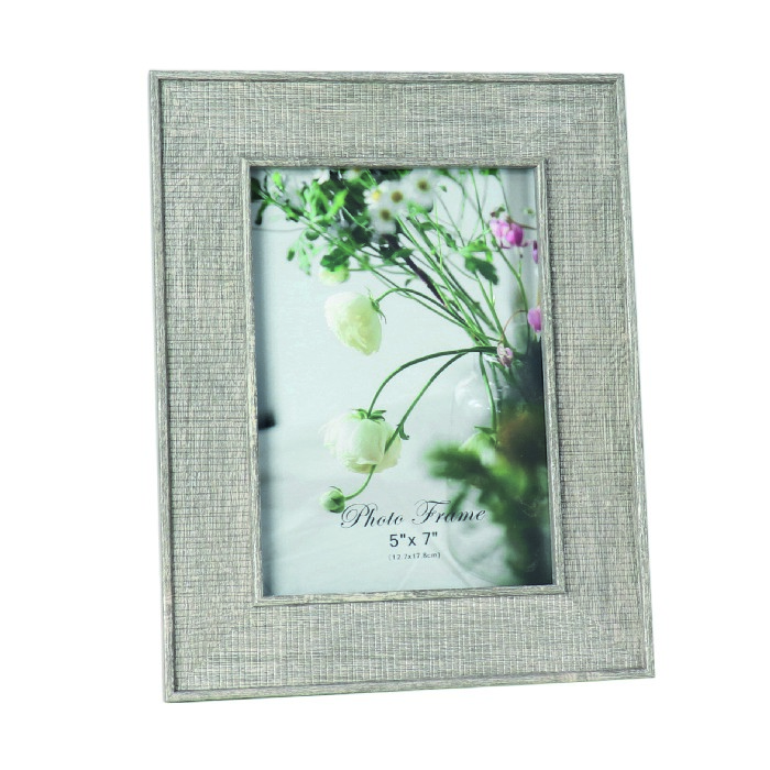 home-decor/frames/light-wood-photo-frame-5-x-7-33631