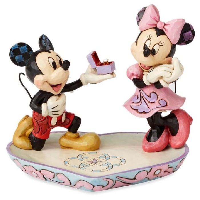 home-decor/decorative-ornaments/disney-traditions-mickey-minnie-mouse-a-magical-moment