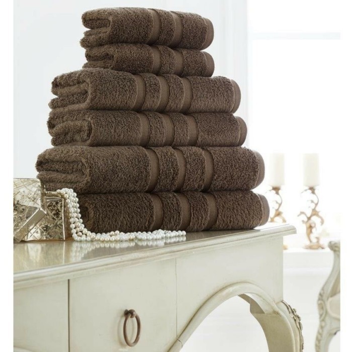 home-textiles/bath-linen-towels/gaveno-cavailia-zero-twist-hand-towel-cocoa-one-towel