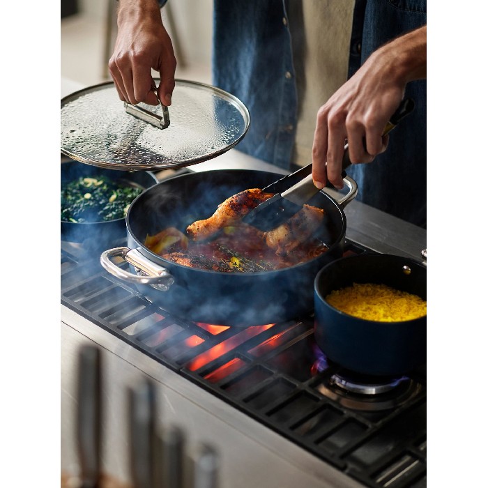kitchenware/pots-lids-pans/space-6-piece-non-stick-cookware-set