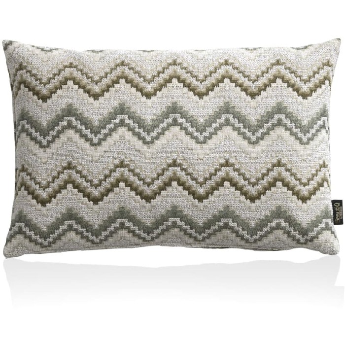 home-textiles/cushions-cushion-covers/coco-maison-beautiq-lush-cushion-40cm-x-60cm-50312-oli
