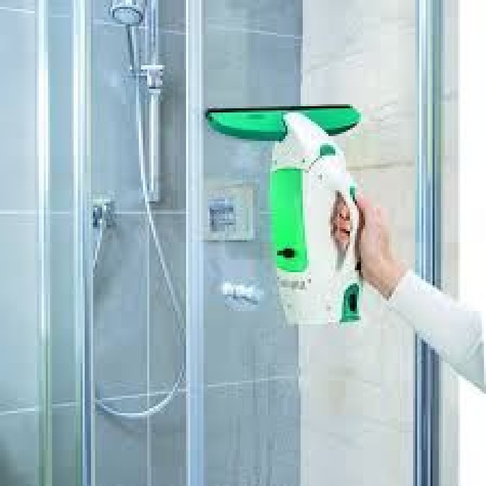 household-goods/cleaning/leifheit-dry-clean-vacuum-window-cleaner-white