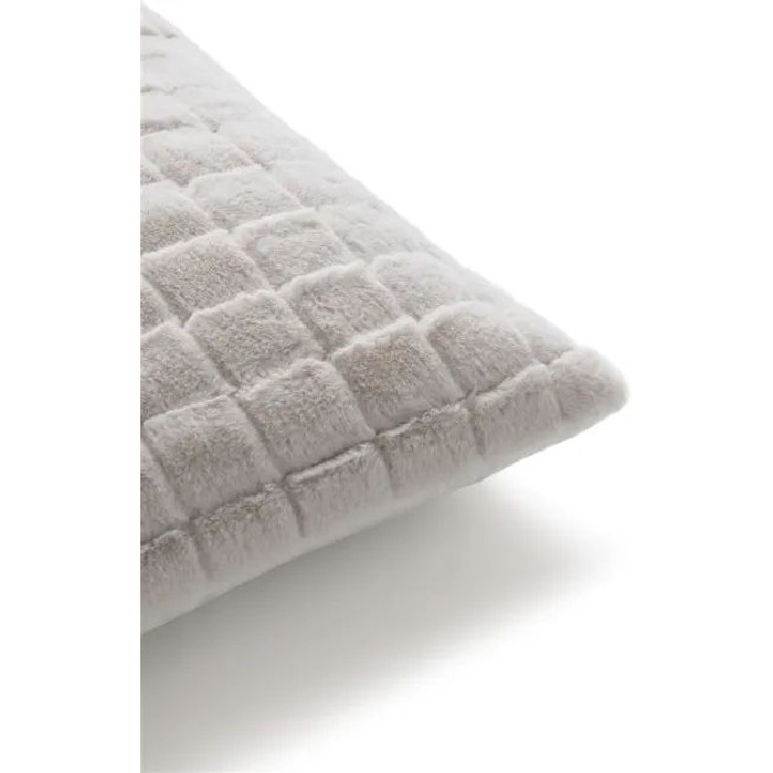 home-textiles/cushions-cushion-covers/coco-maison-silke-cushion-45cm-x-45cm