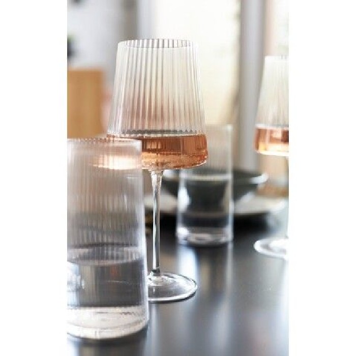 tableware/glassware/kare-riffle-wine-glass